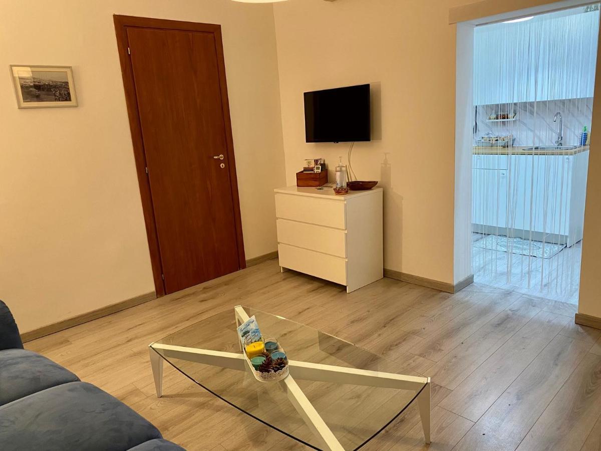 Figurari Home Napoli Kültér fotó